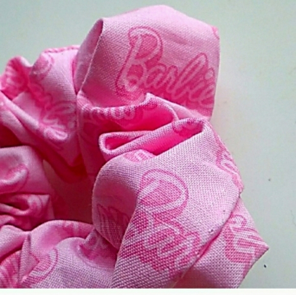Barbie scrunchie set - Picture 2 of 3